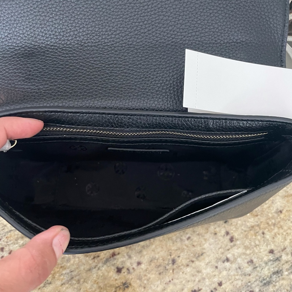 New Tory Burch Carter  crossbody/ shoulder bag - Picture 8 of 10